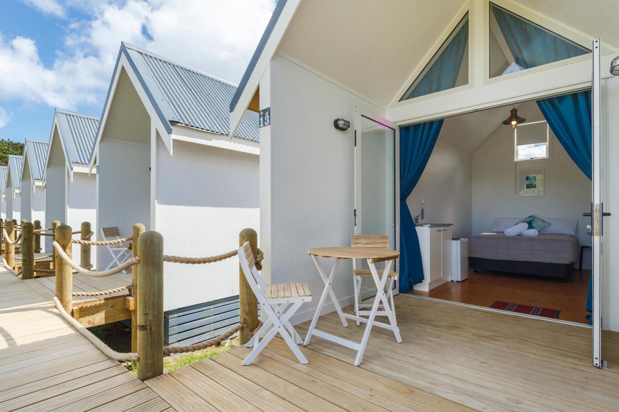 Foxton Beach TOP 10 Holiday Park Exterior foto