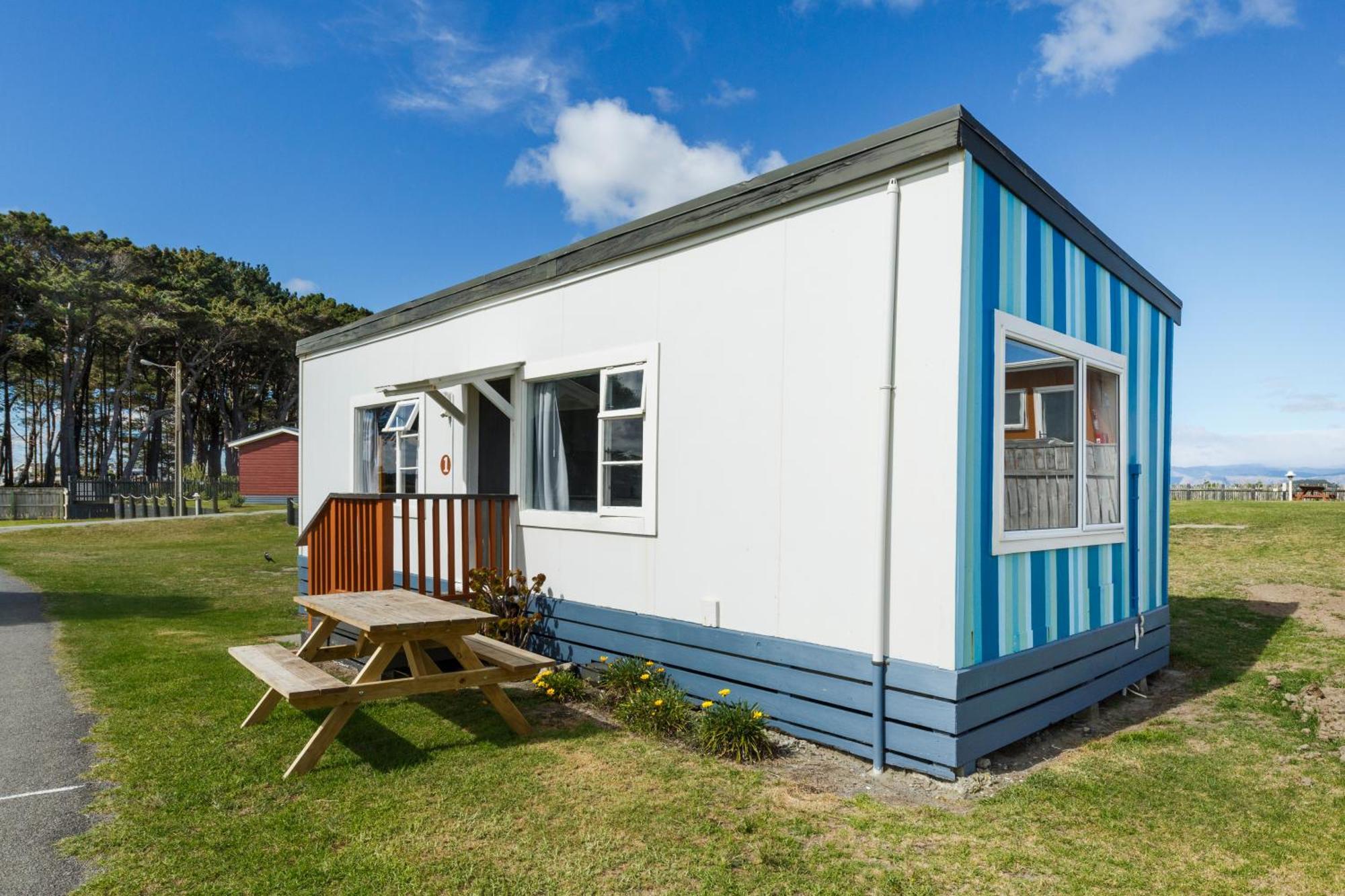 Foxton Beach TOP 10 Holiday Park Exterior foto